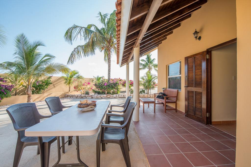 Lagun Blou Dive And Beach Resort Extérieur photo